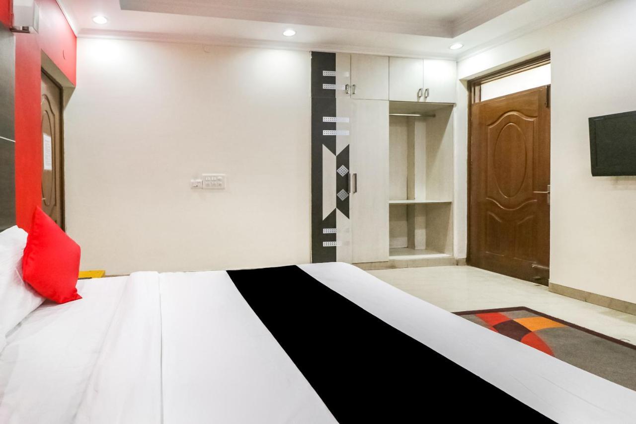 Capital O Hotel Bms Near Appu Ghar Gurgaon Exterior photo