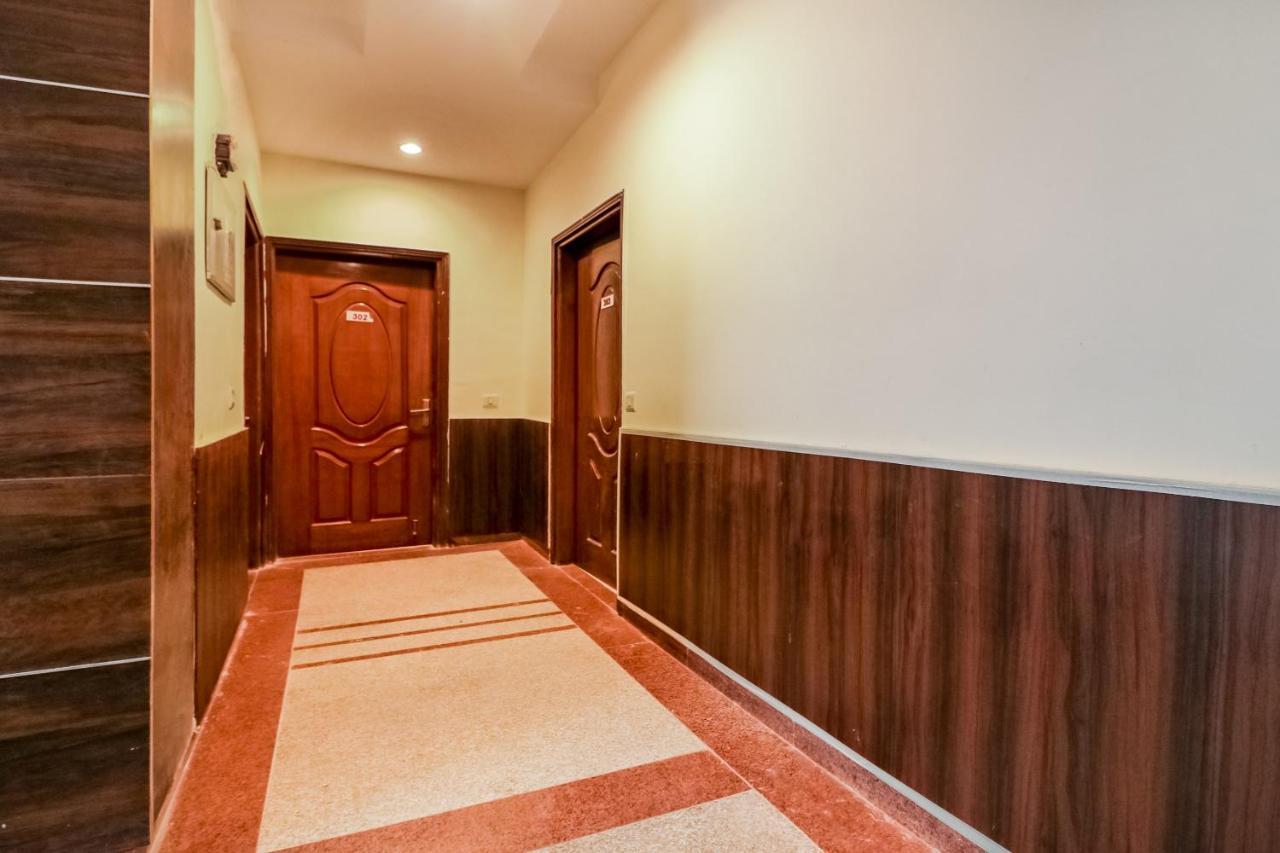 Capital O Hotel Bms Near Appu Ghar Gurgaon Exterior photo