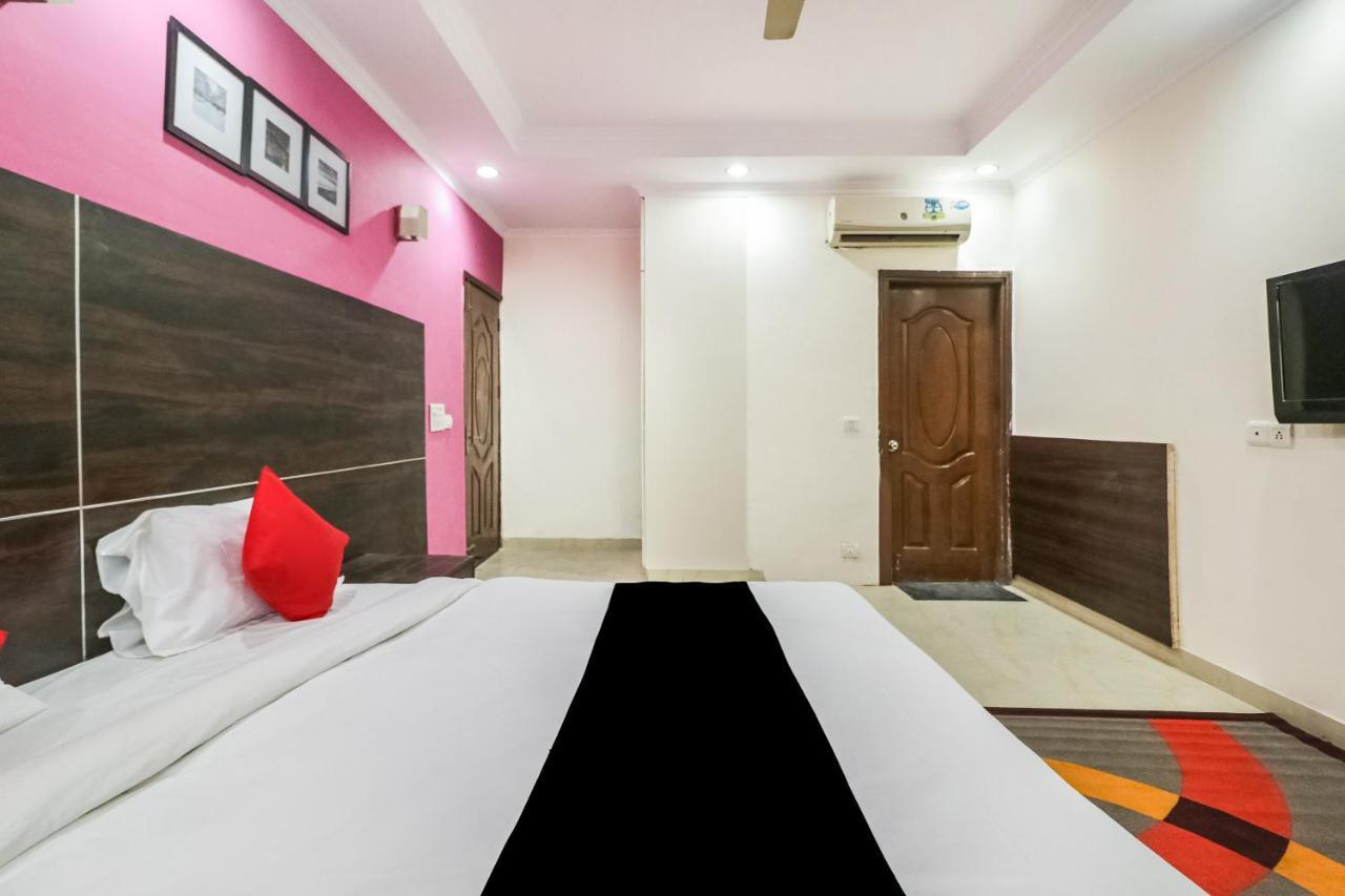 Capital O Hotel Bms Near Appu Ghar Gurgaon Exterior photo