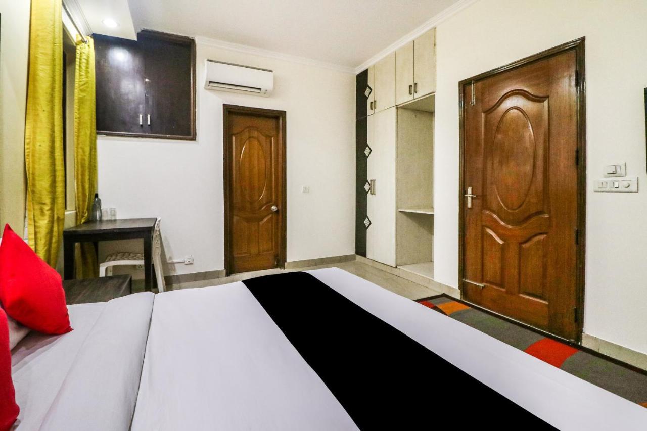 Capital O Hotel Bms Near Appu Ghar Gurgaon Exterior photo